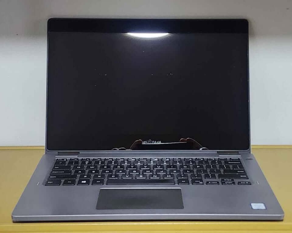 Dell Latitude 3310 2-in-1 13.3 Touch Screen Dell Latitude 3310 2-in-1 13.3 Touch Screen