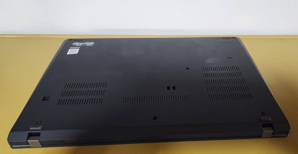 Lenovo ThinPad T14 Lenovo ThinPad T14