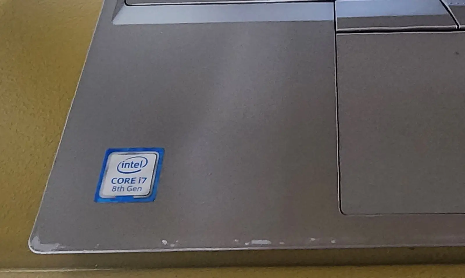 Lenovo ThinkPad E590 (5) Lenovo ThinkPad E590 - Image 8